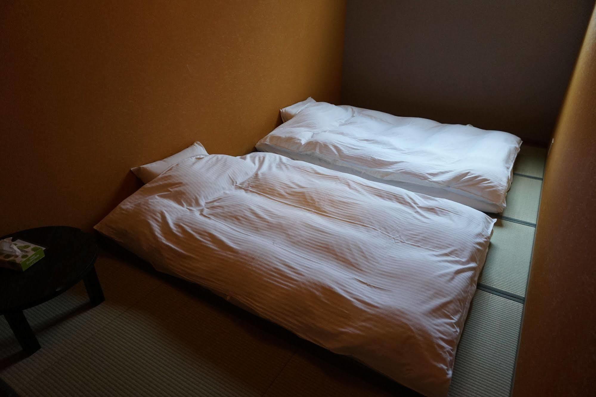 Uni Hostel Osaka Dış mekan fotoğraf