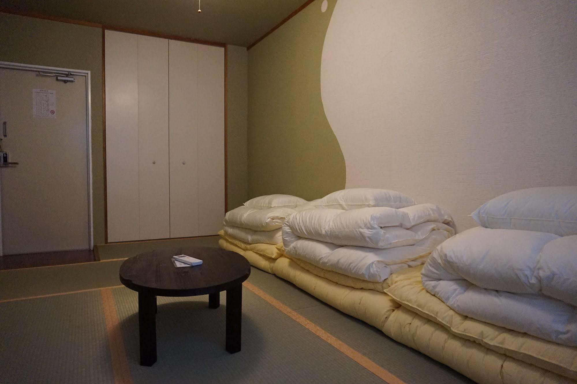 Uni Hostel Osaka Dış mekan fotoğraf